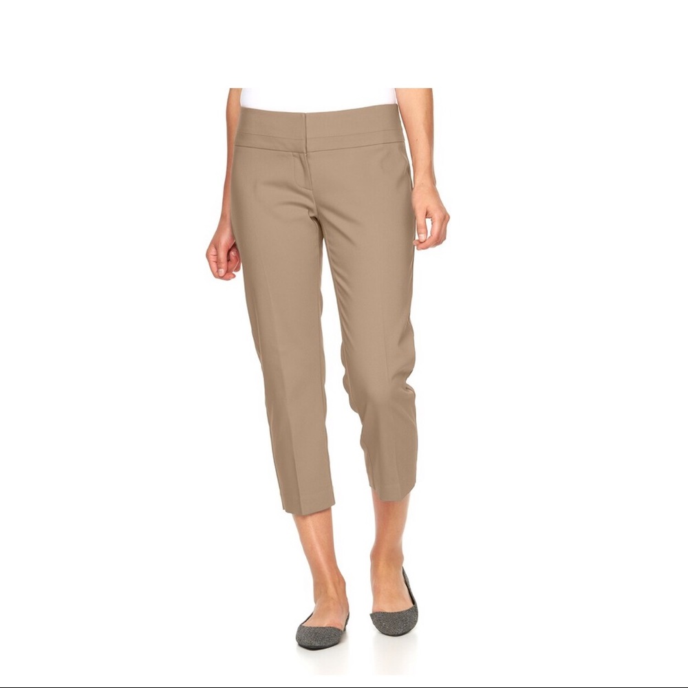 Apt. 9 Women's Taupe Capris
